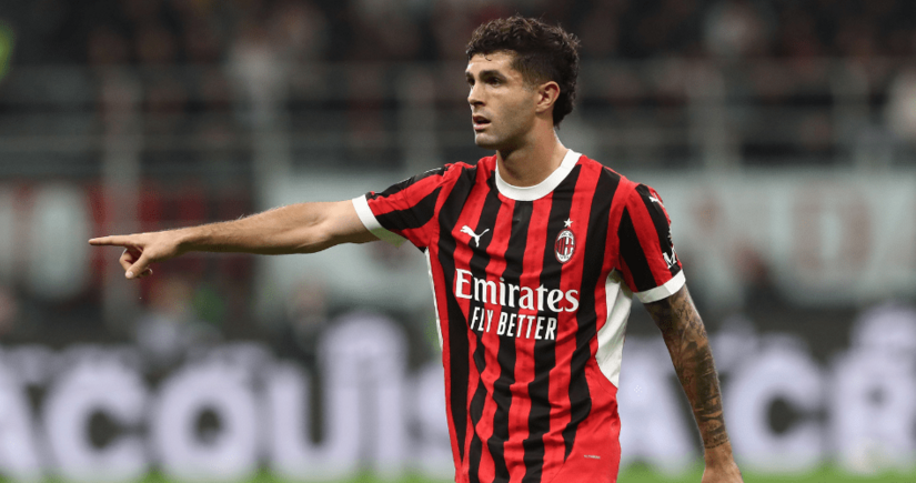 Milan yarımmüdafiəçisi ilə müqavilənin müddətini uzadıb