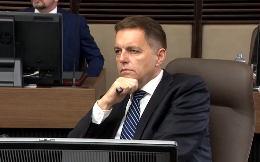 Slovakiya Milli Bankının rəhbəri korrupsiyada ittiham olunur