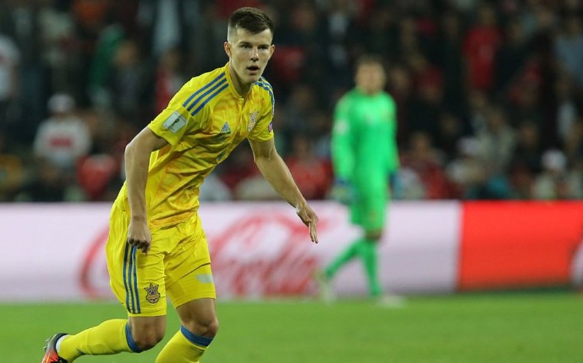 Ukrayna millisinin futbolçusu AVRO-2020-dən əvvəl huşunu itirib