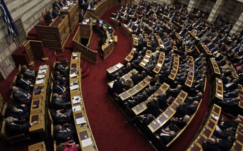 В парламенте Греции пройдет голосование по кандидатуре Ставроса Димаса на пост президента