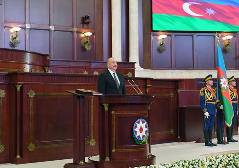 Ильхам Алиев: В свое время силы, не любящие нас, распространяли слухи, что в Азербайджане нефти нет