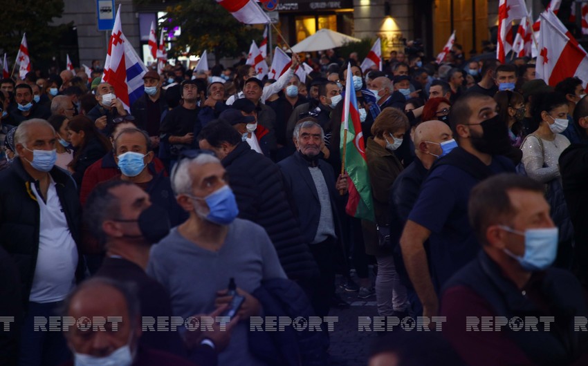 Supporters of ex-Georgian president gathering in Tbilisi to demand his release