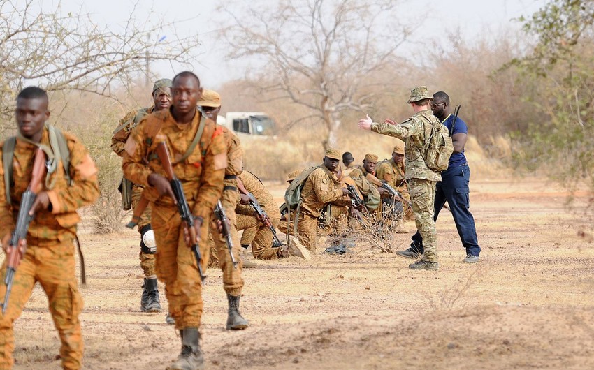  Burkino-Fasoda hücumlar zamanı 15 nəfər öldürülüb