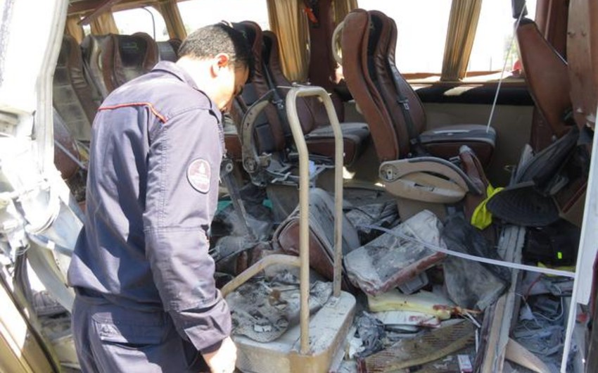 В Стамбуле при взрыве в микроавтобусе ранены семь человек