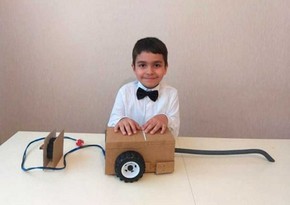 Azerbaijani schoolboy makes vacuum cleaner model