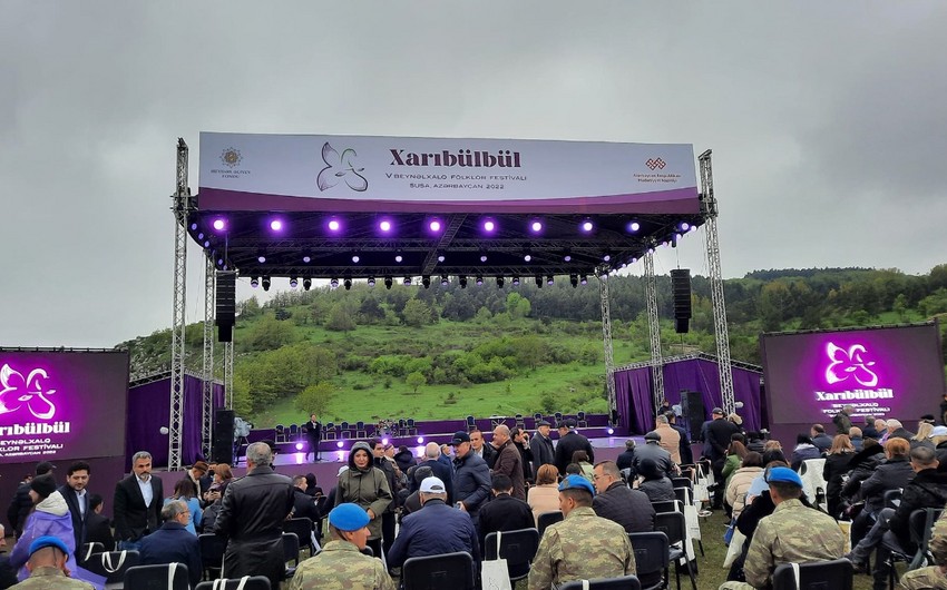 Şuşada Xarıbülbül Beynəlxalq Folklor Festivalı başlayıb