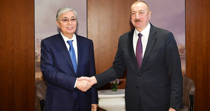 President Ilham Aliyev congratulates his Kazakhstani counterpart