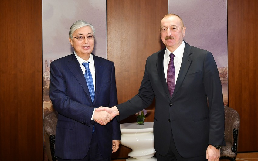 President Ilham Aliyev congratulates his Kazakhstani counterpart