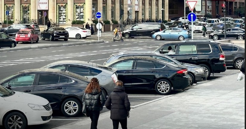 AYNA: Bakıda daha 1 məntəqədə ödənişli parklanma sistemi tətbiq edilib