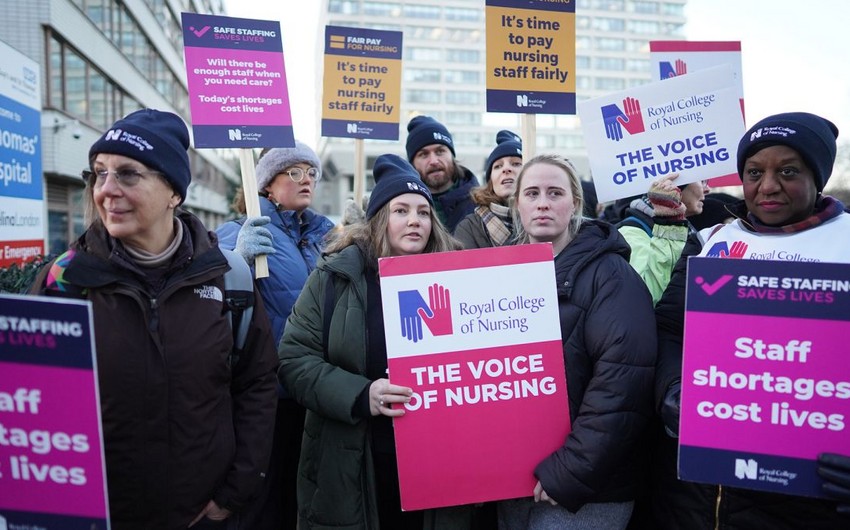Thousands of nurses beginning two-day strike in UK