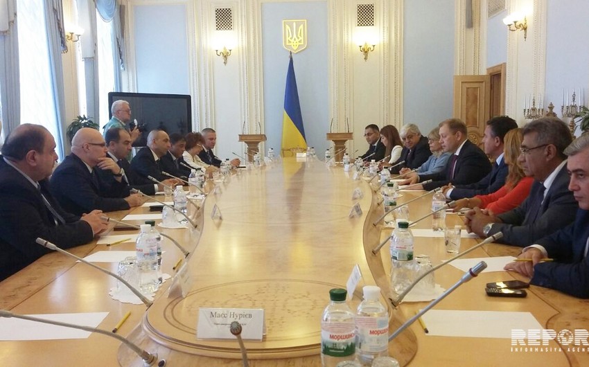 В Верховной Раде Украины состоялась встреча с представителями диаспорских организаций Азербайджана в Европе