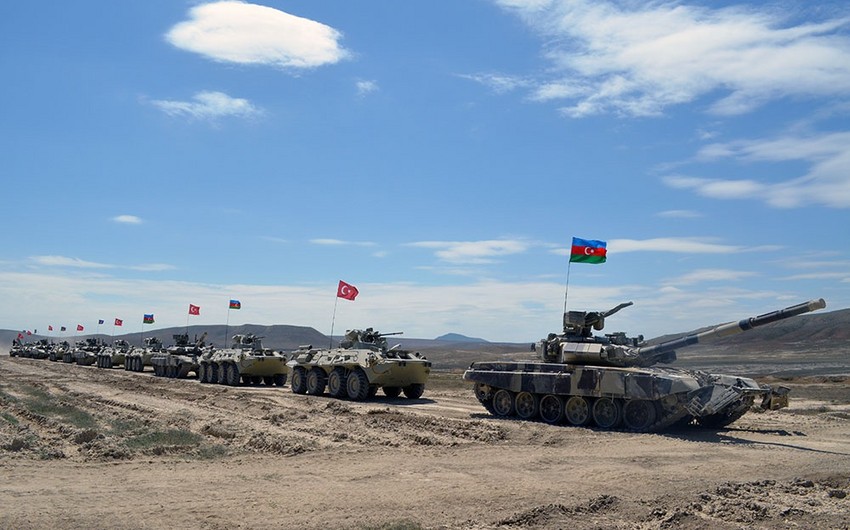 В Баку начались совместные азербайджано-турецкие тактические учения
