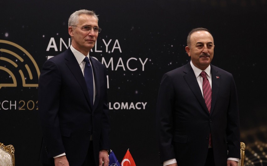 Mövlud Çavuşoğlu NATO-nun Baş katibi ilə görüşüb