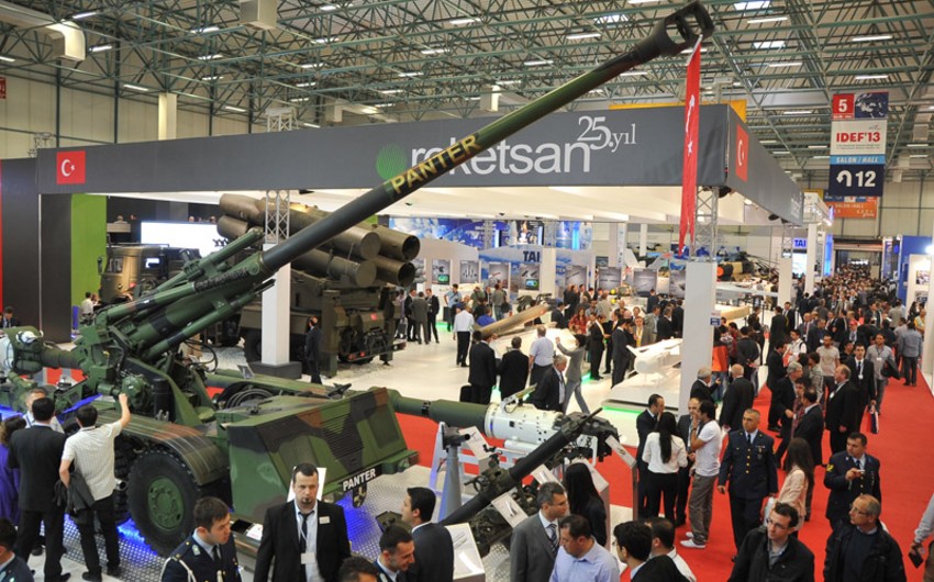 Defense Minister attends IDEF - 2015 Exhibition