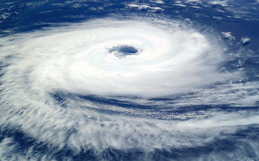 Тропический циклон обрушился на восточное побережье Индии