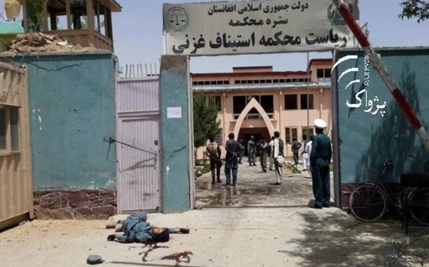 Ghazni blast: 5 killed, 3 wounded in attack on court