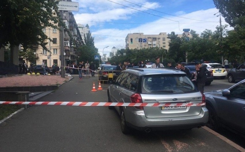 Armed conflict before Azerbaijani restaurant in Kyiv