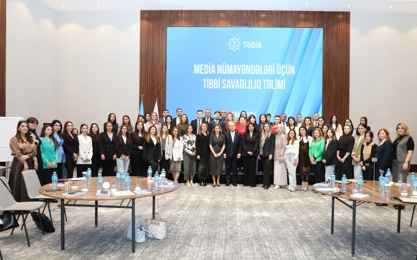 Media nümayəndələrinə “Tibbi savadlılıq” mövzusunda təlim keçirilib 