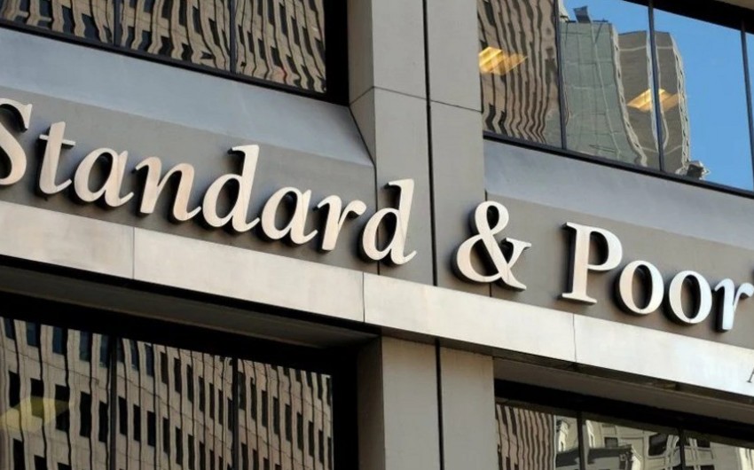 S&P оценило влияние пандемии на банковский сектор Азербайджана