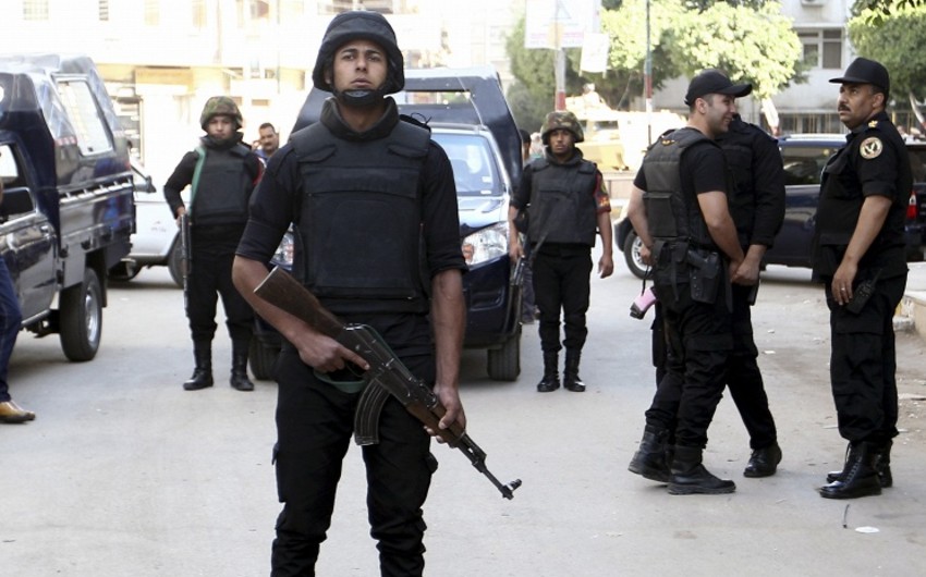 Employee of US Embassy in Cairo  arrested on suspicion of terrorism