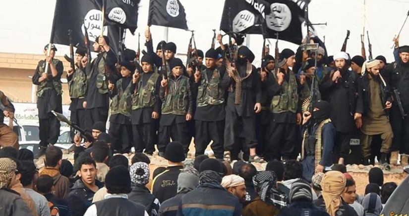 İŞİD İraqda ordu qərargahına hücum edib, 11 hərbçi ölüb