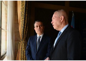 Глава МИД Азербайджана провел встречу с министром обороны Израиля