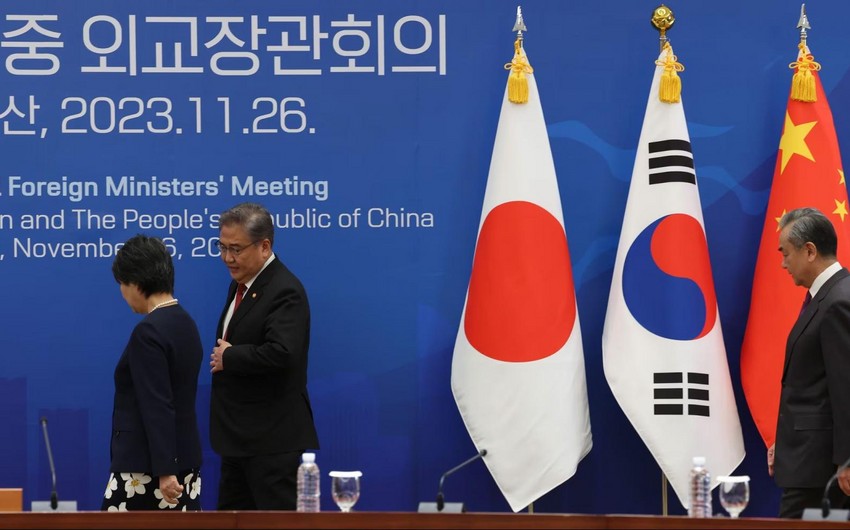 Япония, КНР и Южная Корея намерены провести трехсторонний саммит в конце мая