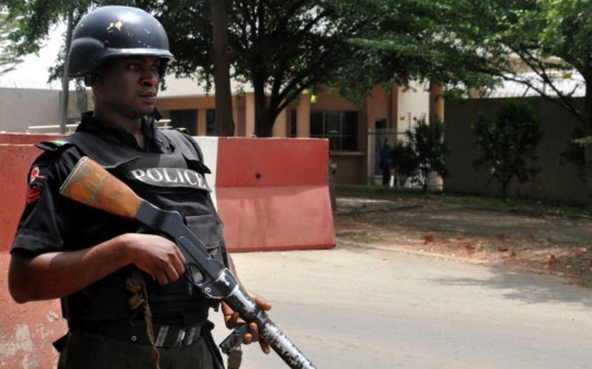 Армия Нигерии освободила более 800 человек из плена боевиков