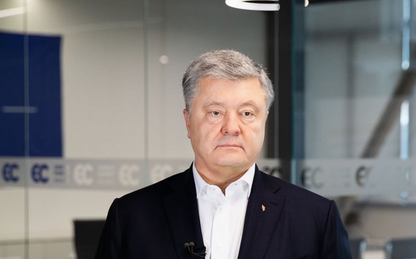 Украинский суд разрешил задержать экс-президента Порошенко
