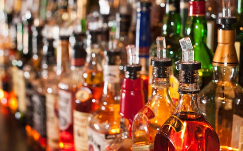 Azerbaijan raises cost of alcoholic beverage imports by over 16%