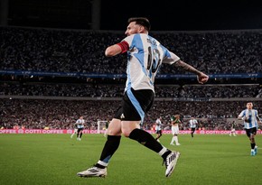 Messi Cənubi Amerika üzrə seçmə mərhələdə üç het-trik edən ilk futbolçu olub