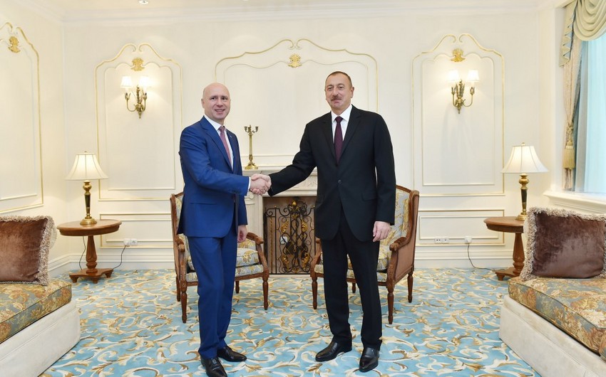 President Ilham Aliyev met with Moldovan Prime Minister Pavel Filip in Bishkek