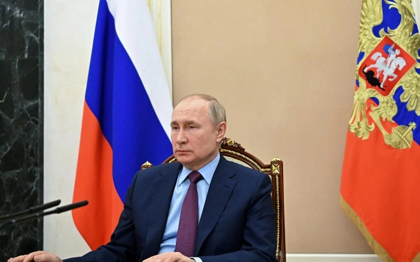 Putin: “Sanksiya təzyiqi kompleks xarakter daşıyır”