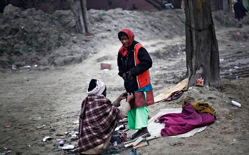 Hindistanda anomal soyuqlar səbəbindən 40-dan çox adam ölüb