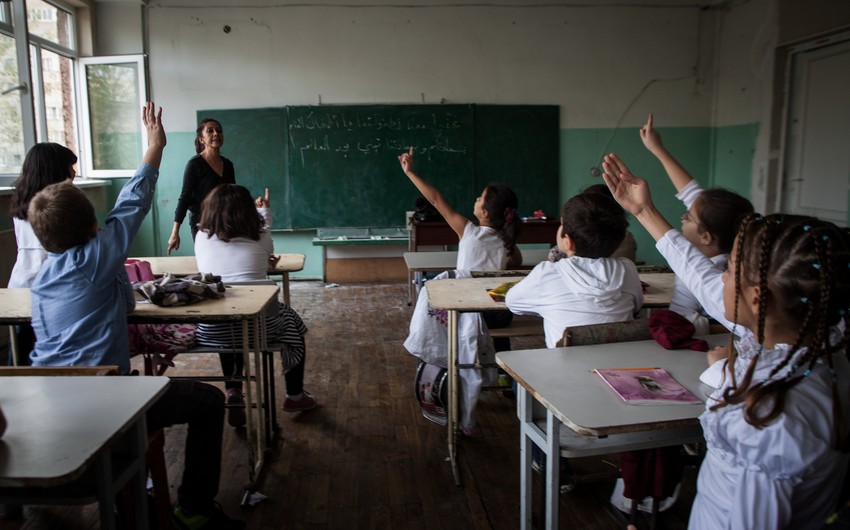 Ermənistanın təhsil sistemi: problemlər, korrupsiya, boş vədlər - ŞƏRH