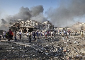 Число погибших в результате взрывов в Сомали увеличилось до 35