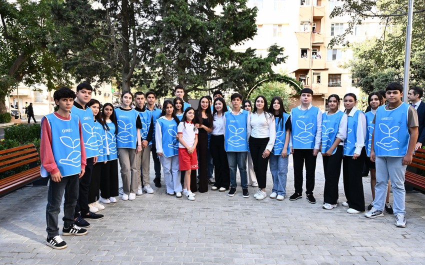 Renovated courtyard hands over to residents with participation of Leyla Aliyeva