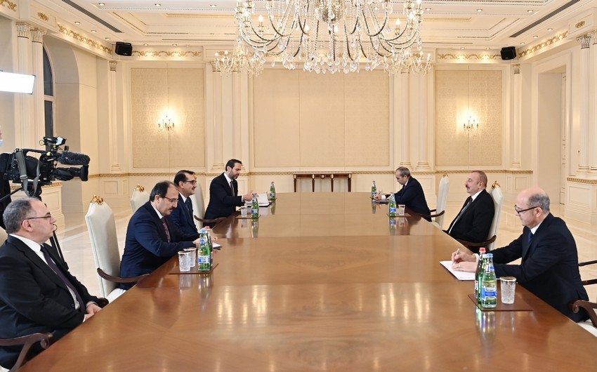 Ilham Aliyev receives Turkish energy minister