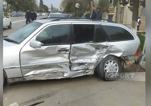 В Джалилабаде столкнулись 4 автомобиля, есть пострадавшие