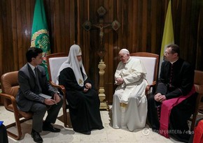 Pope Francis holds historic talks with Russian Orthodox Patriarch