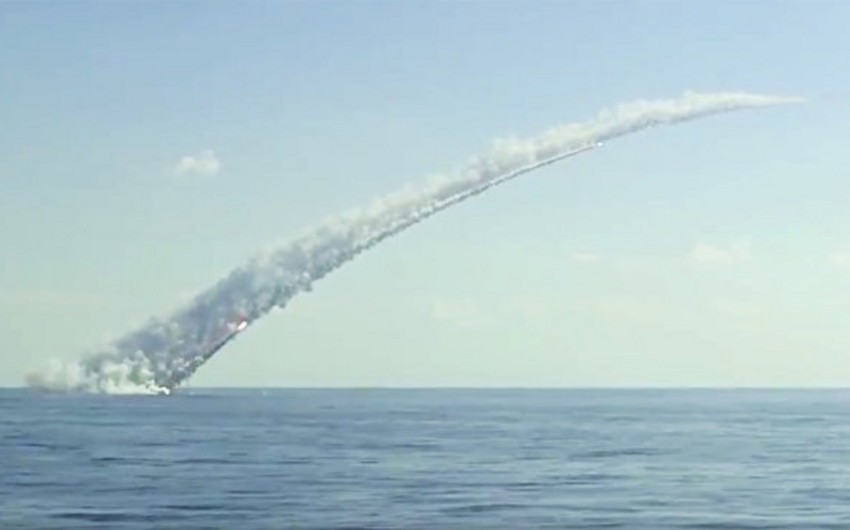 Rusiya Aralıq dənizindən İŞİD-in Suriyadakı mövqelərinə raket zərbələri endirib