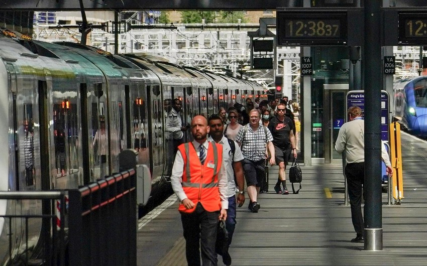 Over 40,000 railway workers strike in UK