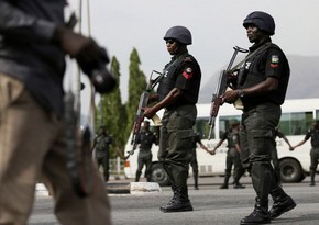 Nigeriyada məktəbə silahlı hücum olub, 100-dən çox şagird qaçırılıb