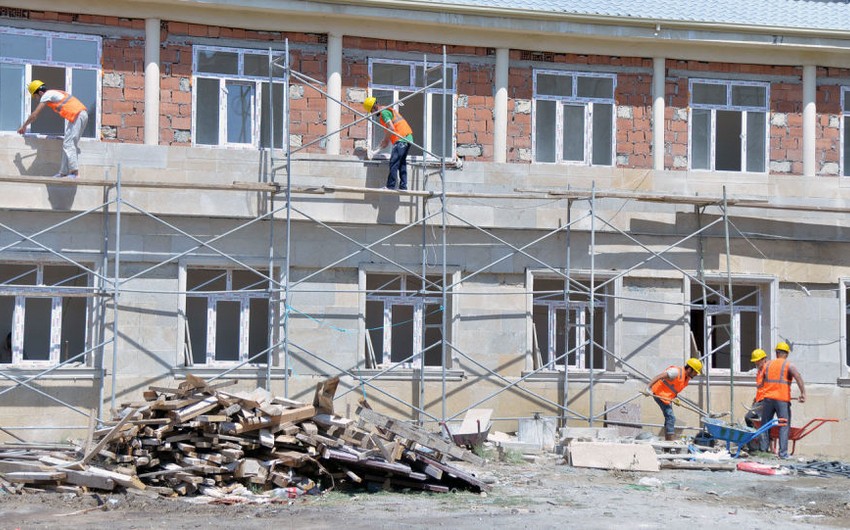 Parlamentin komitə sədri: Məktəblərin təmir və tikintisi mərhələsi başa çatır