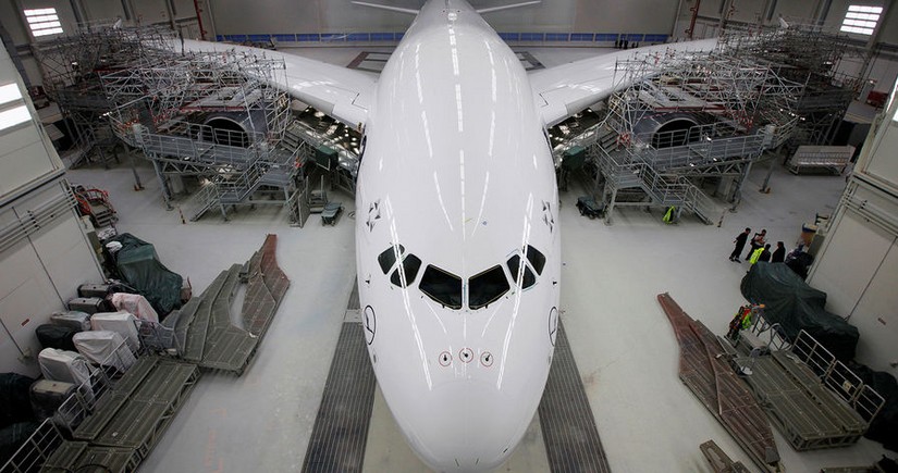 Reuters: Канада разрешила Airbus использовать российский титан