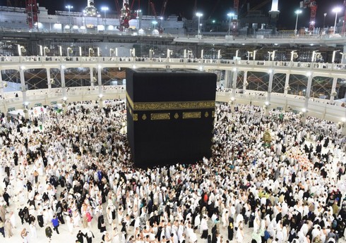 Более 1,5 млн мусульман прибыли в Саудовскую Аравию для совершения хаджа