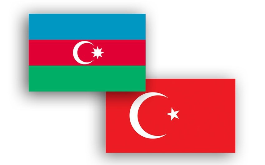 Министр обороны Азербайджана направил благодарственное письмо Хулуси Акару