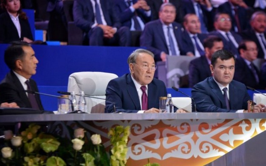 Назарбаев предложил создать министерство иностранных дел и торговли