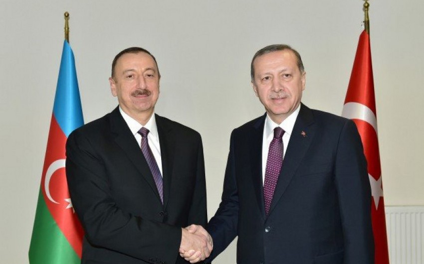 Президент Турции позвонил главе азербайджанского государства