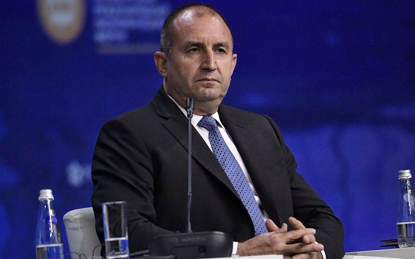Bulgarian president swears in before start of his second mandate